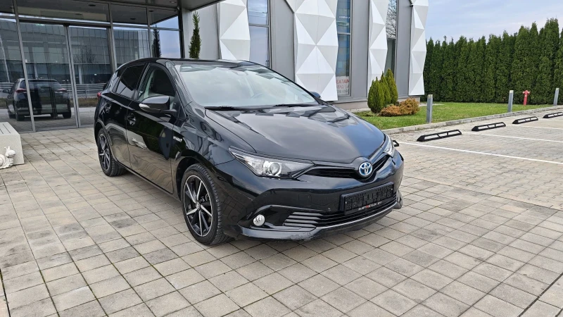 Toyota Auris 1.8i hybrid 136kc. 101000хил.км.!!! , снимка 3 - Автомобили и джипове - 52643797