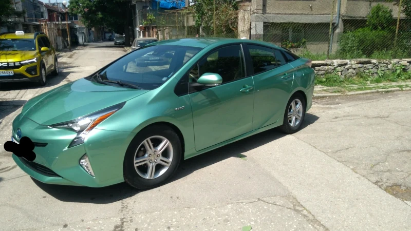 Toyota Prius IV та Генерация, снимка 9 - Автомобили и джипове - 52945453