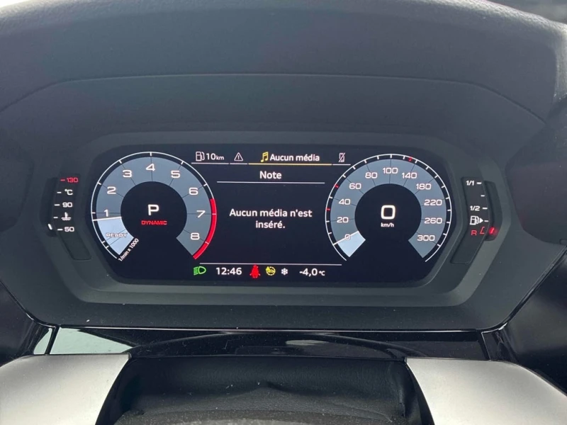 Audi S3 * Progressiv * CARFAX * БЕЗ ПЪРВОНАЧАЛНА ВНОСКА, снимка 8 - Автомобили и джипове - 53120024