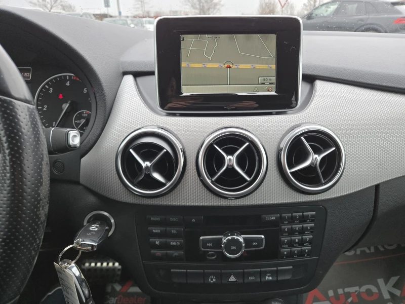 Mercedes-Benz B 180 1.8CDI-109кс= АВТОМАТ= КАМЕРА= НАВИ= PREMIUM, снимка 15 - Автомобили и джипове - 53454772