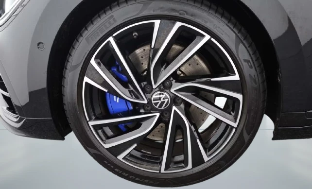 VW Arteon Shooting Brake R 4Motion = DCC = Гаранция, снимка 5 - Автомобили и джипове - 54138952