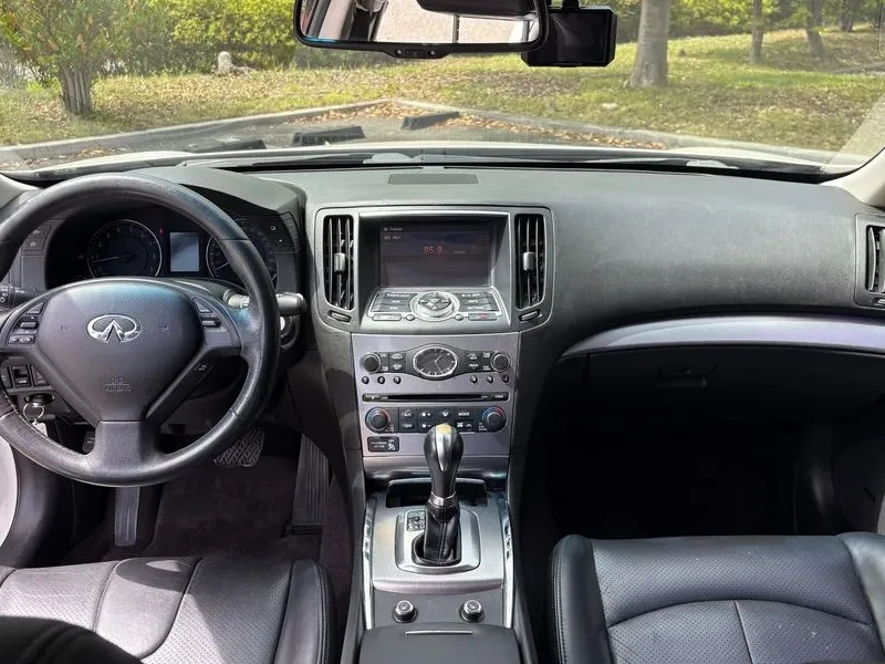 Infiniti G 25 - 2.5 - САМО 30% АВАНС, снимка 8 - Автомобили и джипове - 56285485