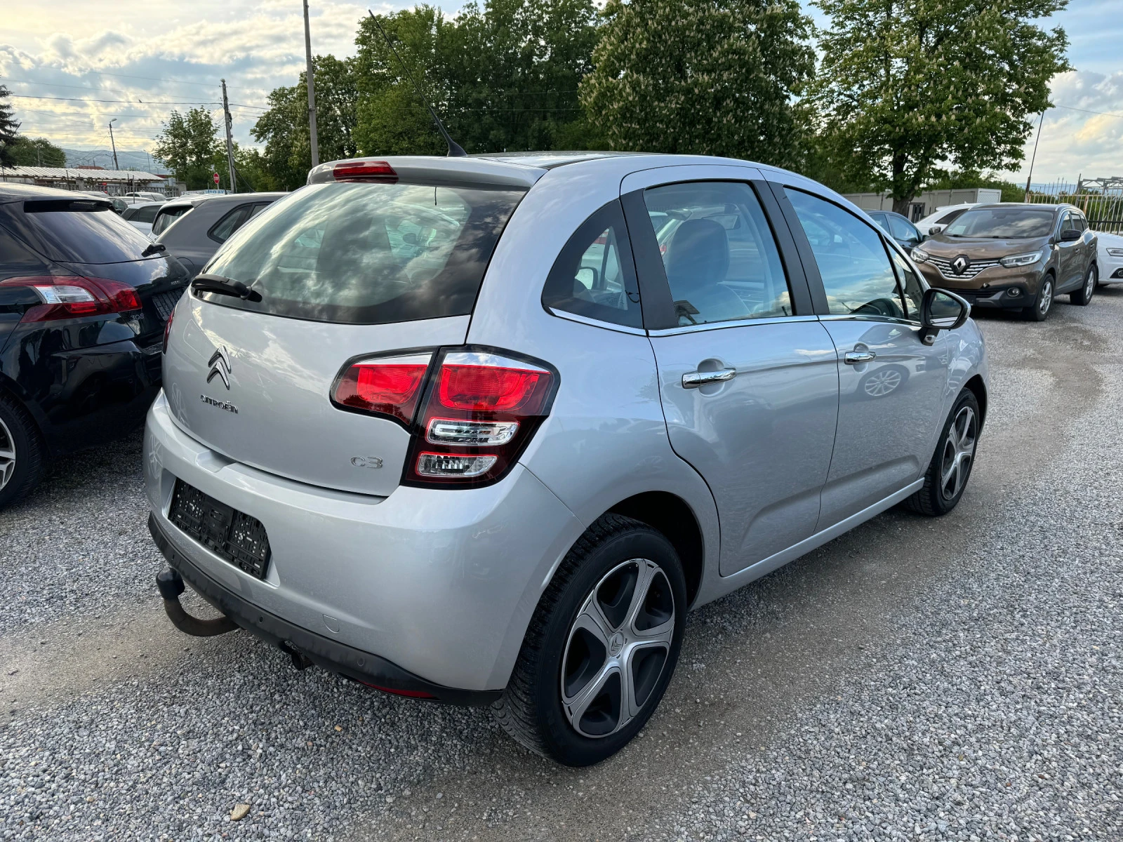 Citroen C3 1.2i Klima EURO6 - изображение 7