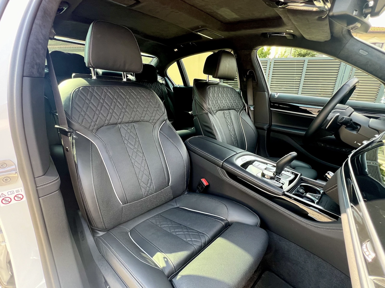 BMW 740 Ld xDrive  Executive Drive Pro B&W TV | Mobile.bg   16