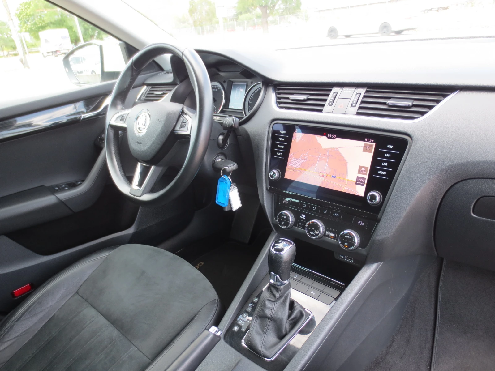 Skoda Octavia 2.0TDI* DSG*  | Mobile.bg — изображение 16
