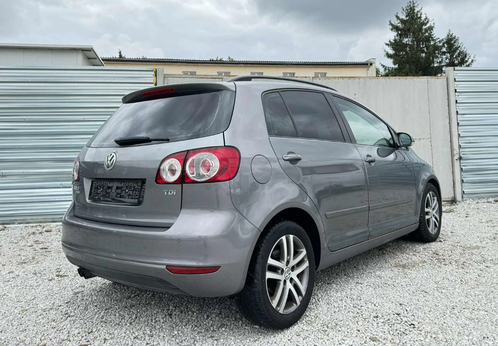 VW Golf Plus COMMON RAIL* NAVI - изображение 5