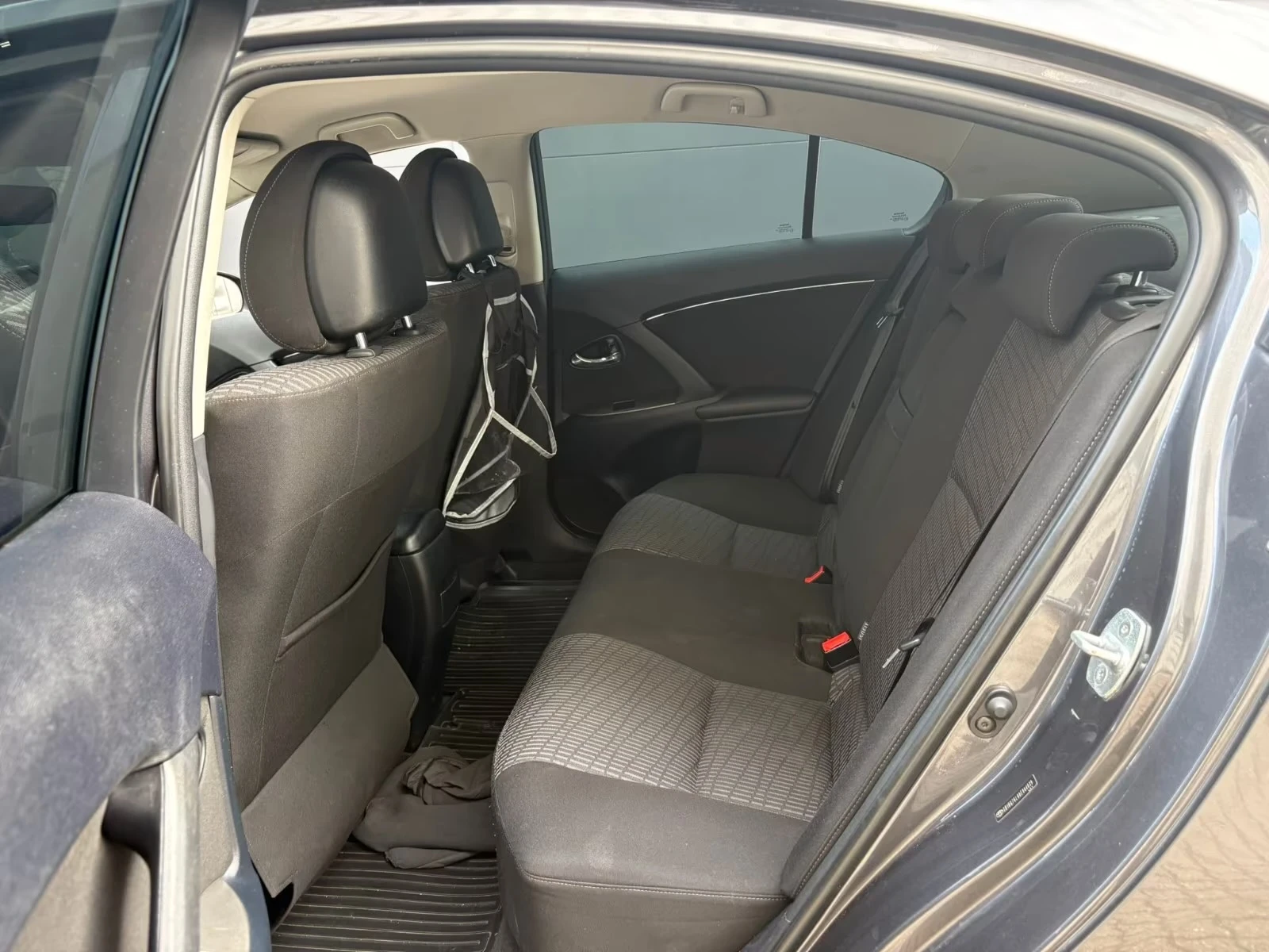 Toyota Avensis 1.8 Navi Kamera 147hp | Mobile.bg   11