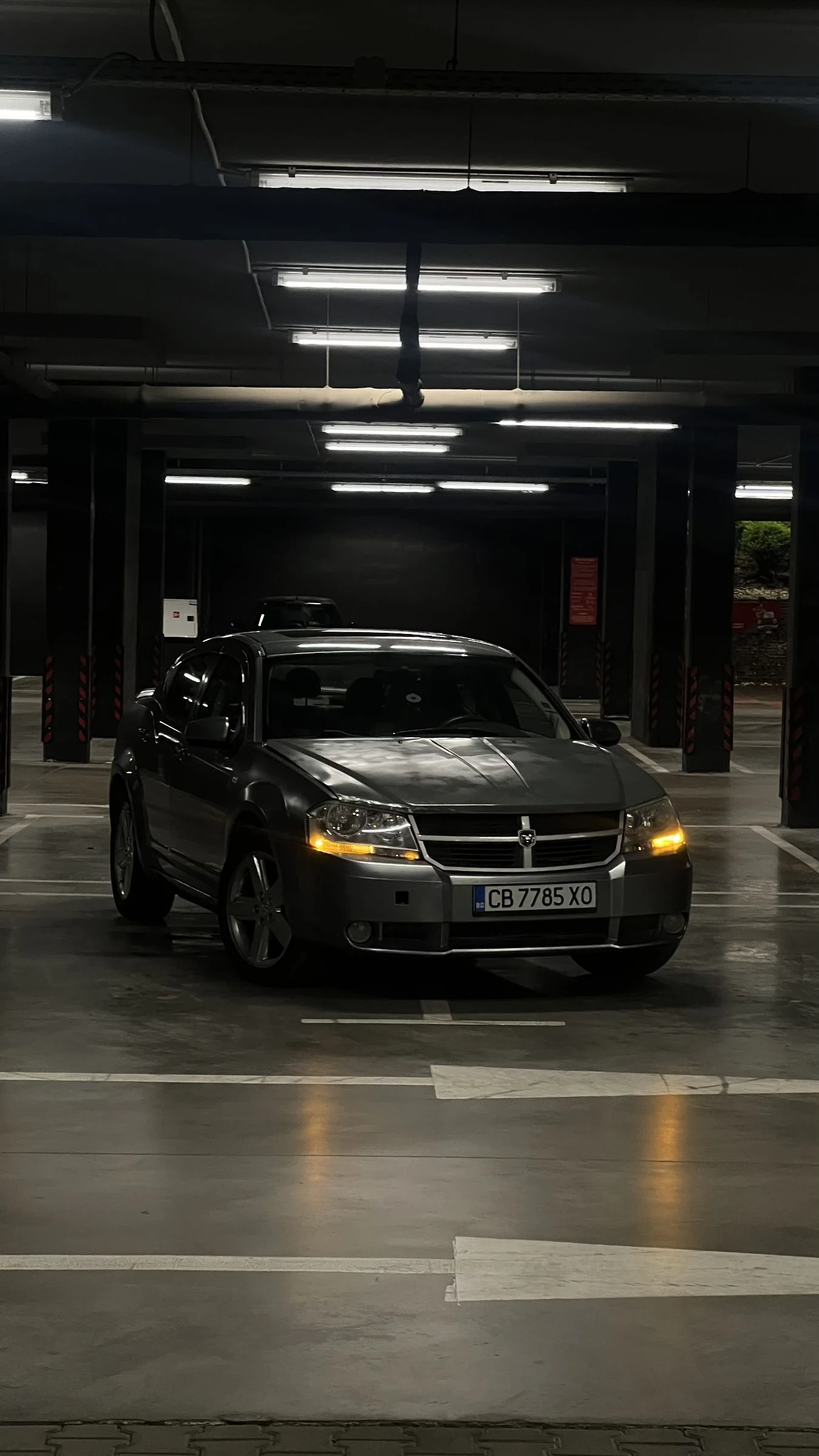 Dodge Avenger 2.0 TDI Спешно Нов внос - изображение 4