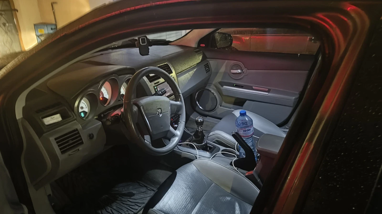 Dodge Avenger 2.0 TDI Спешно Нов внос - изображение 7