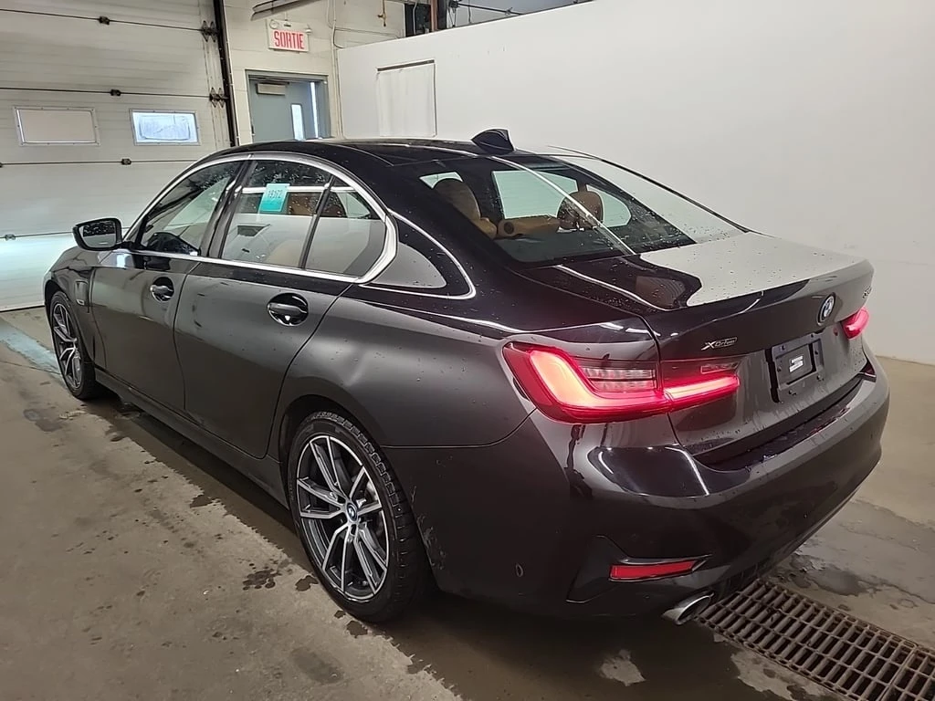 BMW 330 * 330E XDRIVE * CARFAX *    | Mobile.bg   4