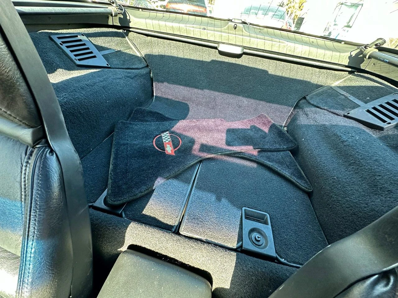 Chevrolet Corvette  - изображение 6