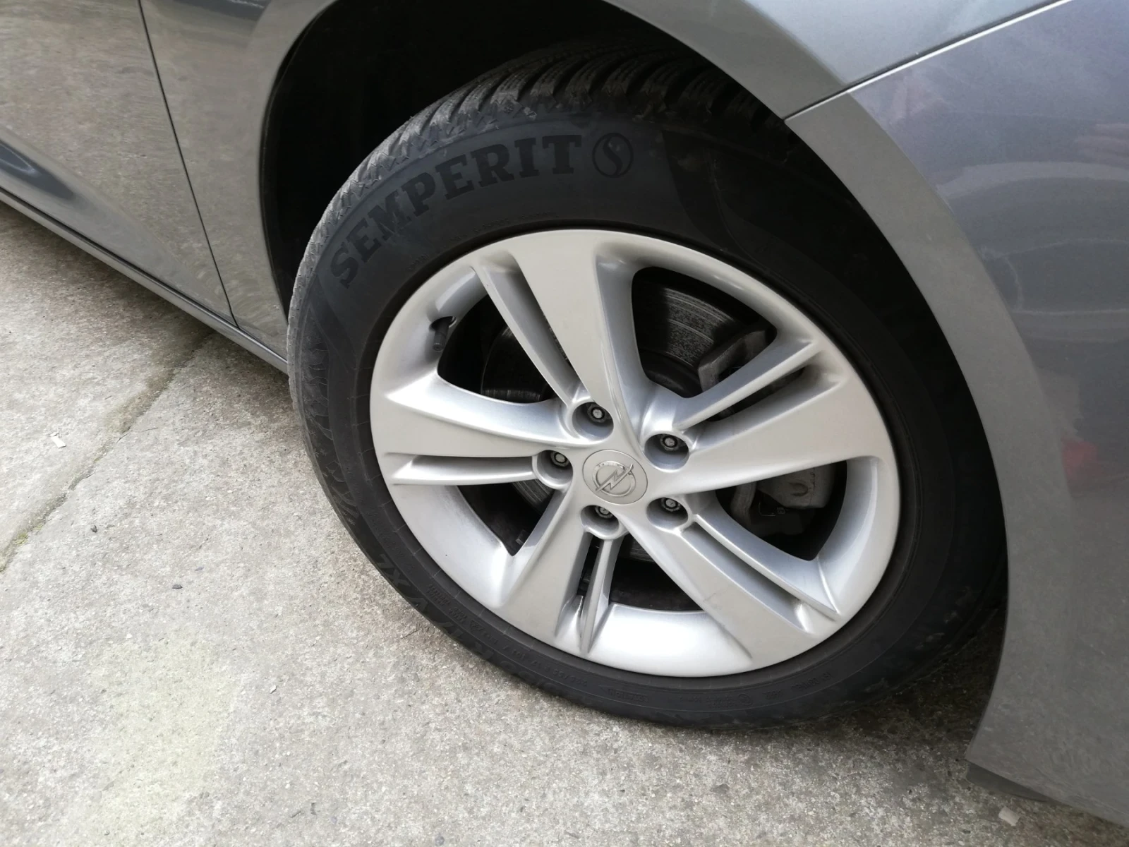 Opel Insignia Комби, снимка 11 - Автомобили и джипове - 53768848