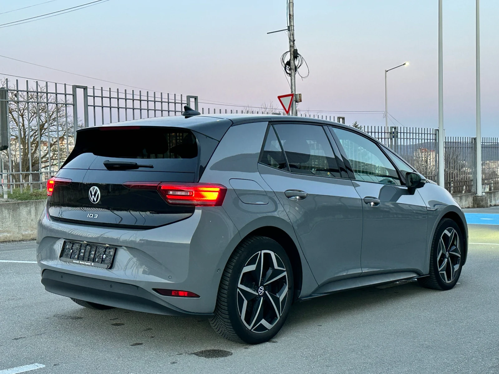 VW ID.3 Pro Performance , снимка 6 - Автомобили и джипове - 53830457