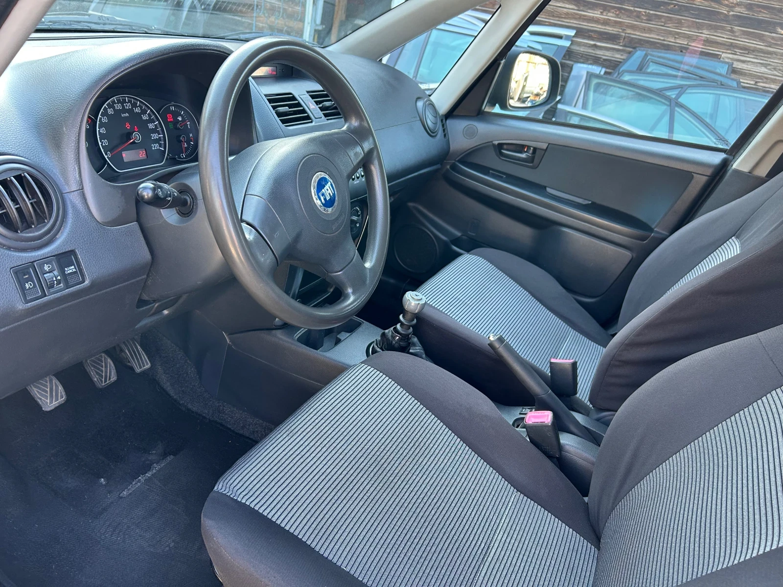 Fiat Sedici 1.9 JTD Multijet , снимка 10 - Автомобили и джипове - 53857243