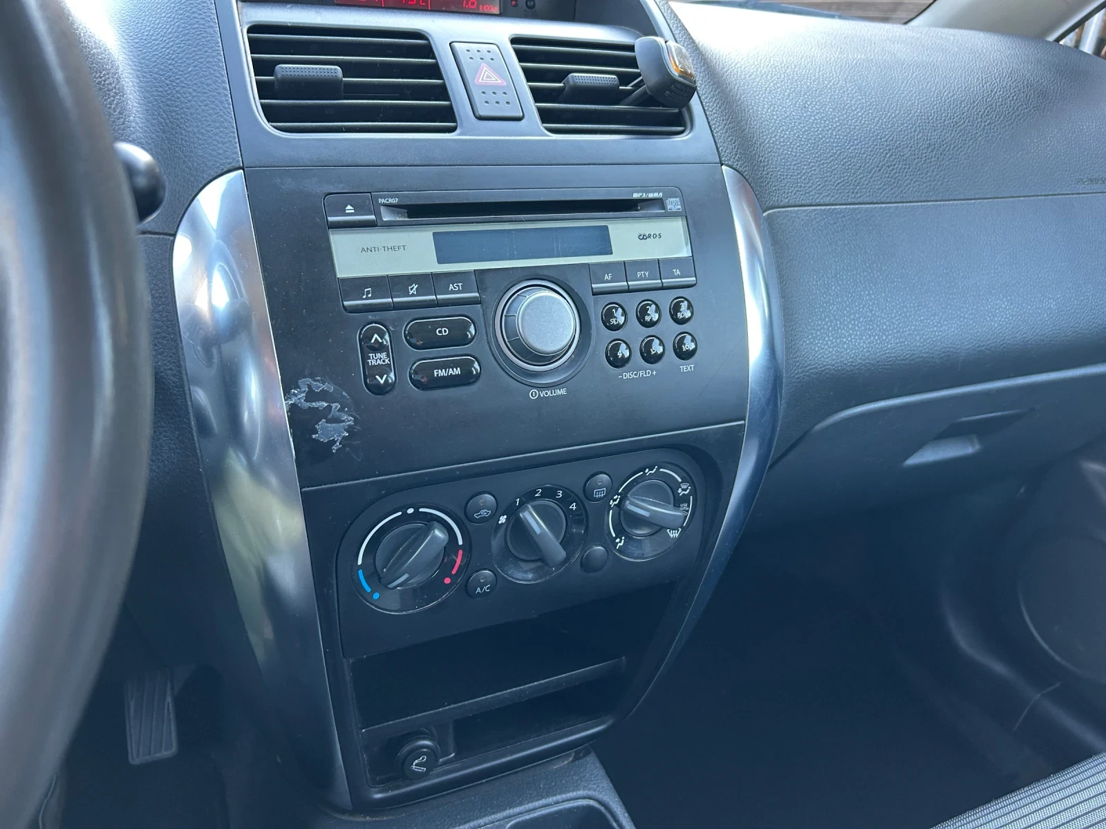 Fiat Sedici 1.9 JTD Multijet , снимка 15 - Автомобили и джипове - 53857243