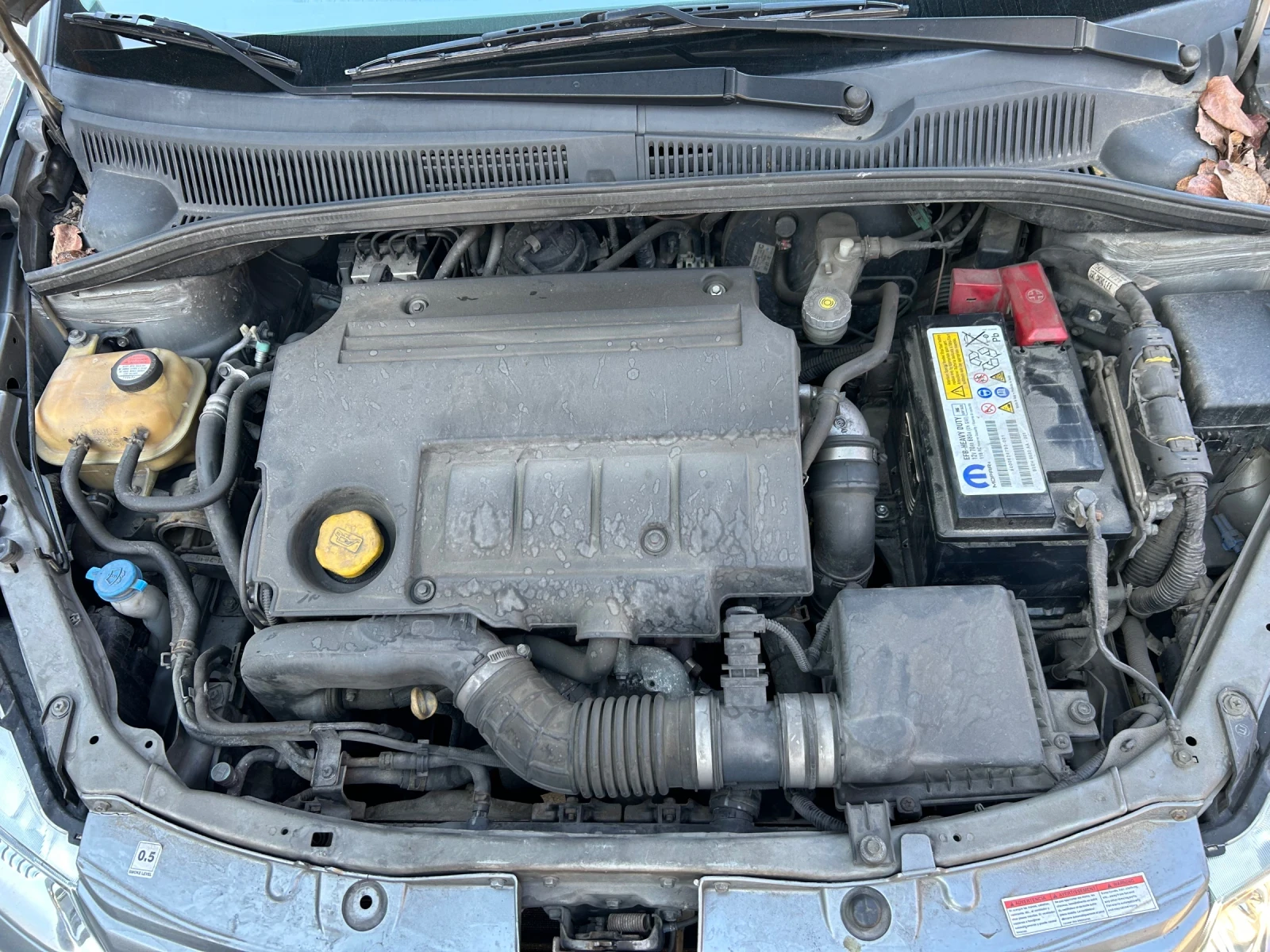 Fiat Sedici 1.9 JTD Multijet , снимка 17 - Автомобили и джипове - 53857243