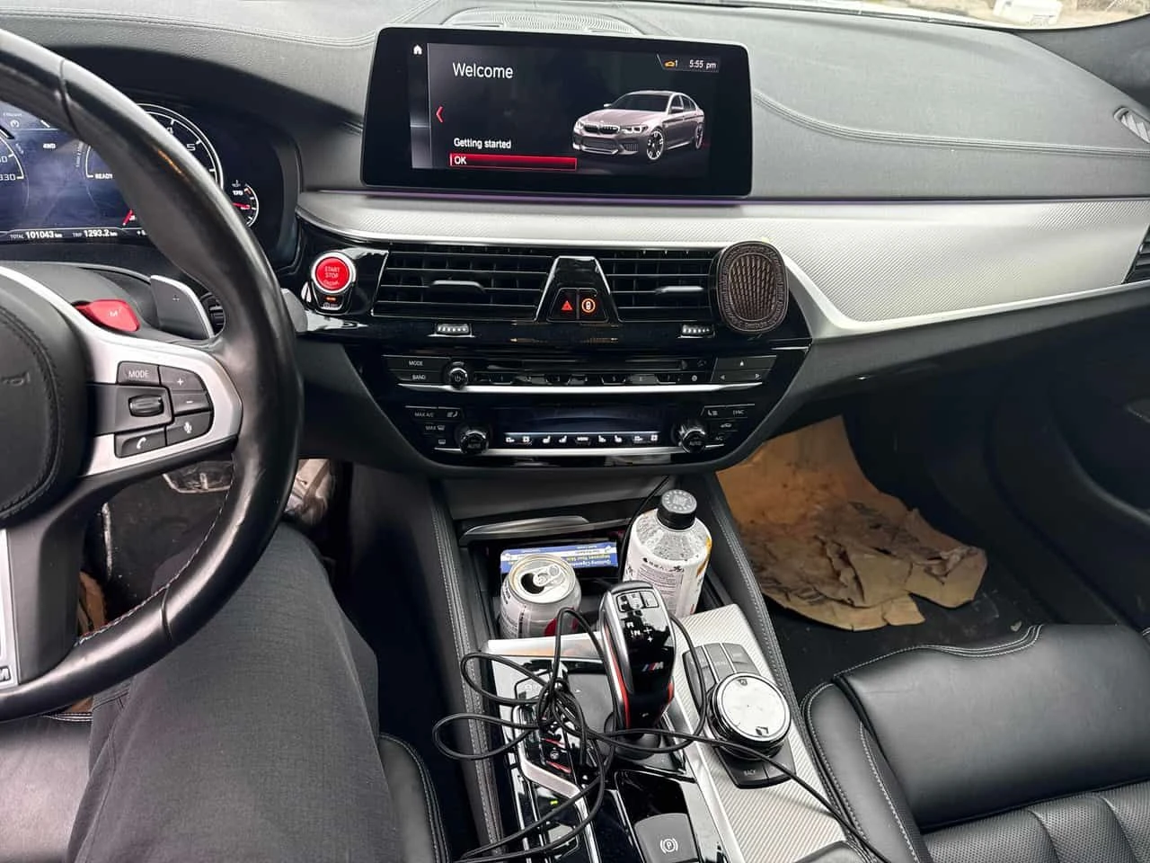 BMW M5 * BOWERS&WILKINS * ДИСТРОНИК * ОБДУХВАНЕ, снимка 9 - Автомобили и джипове - 53880339