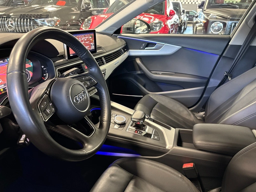 Audi A4 TECHNIK QUTTRO NAV С РЕГИСТРАЦИЯ & АВТО КРЕДИТ, снимка 6 - Автомобили и джипове - 53990328