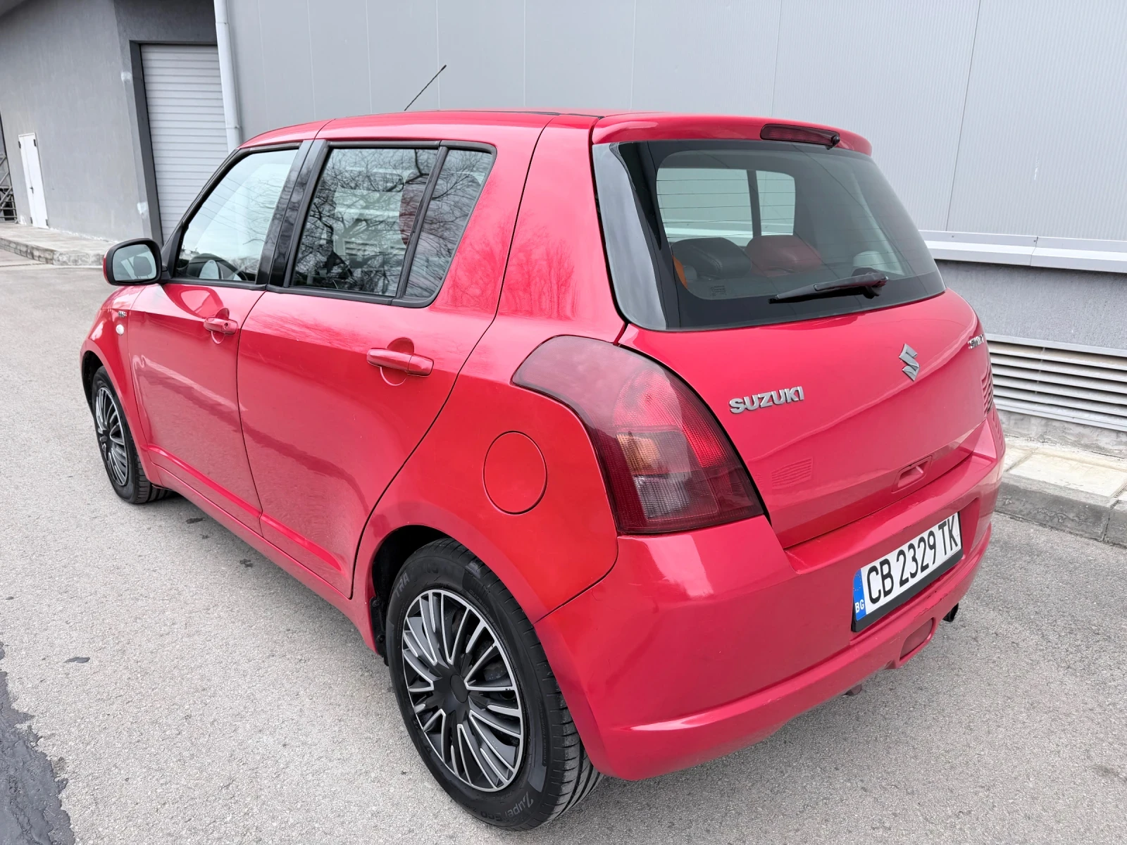 Suzuki Swift, снимка 5 - Автомобили и джипове - 54048822