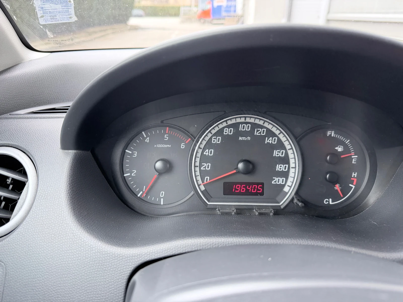 Suzuki Swift, снимка 13 - Автомобили и джипове - 54048822