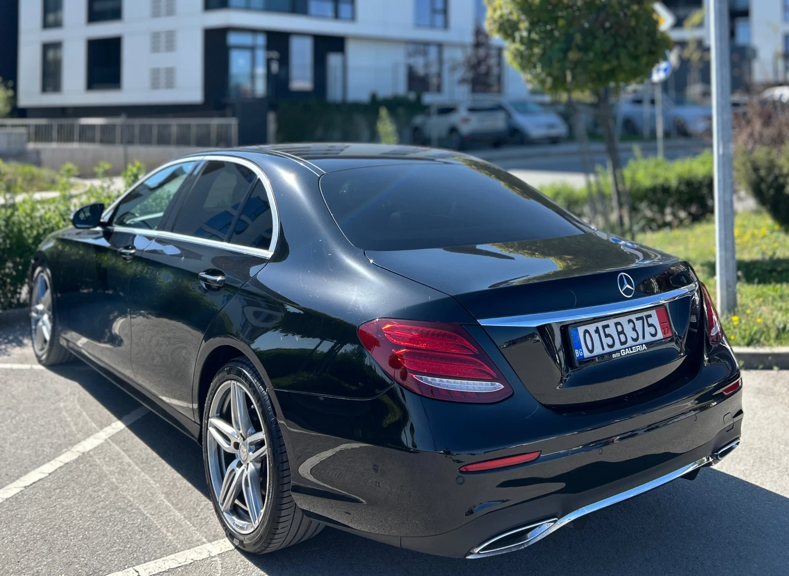 Mercedes-Benz E 350 AMG* 350, снимка 10 - Автомобили и джипове - 54348203