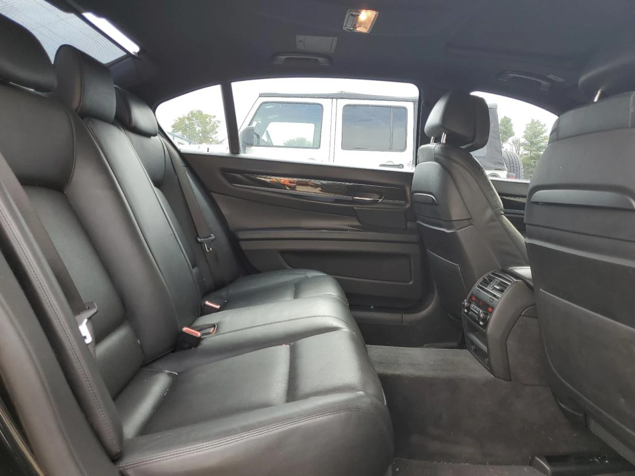 BMW 740 3l Lxi, снимка 10 - Автомобили и джипове - 54430159