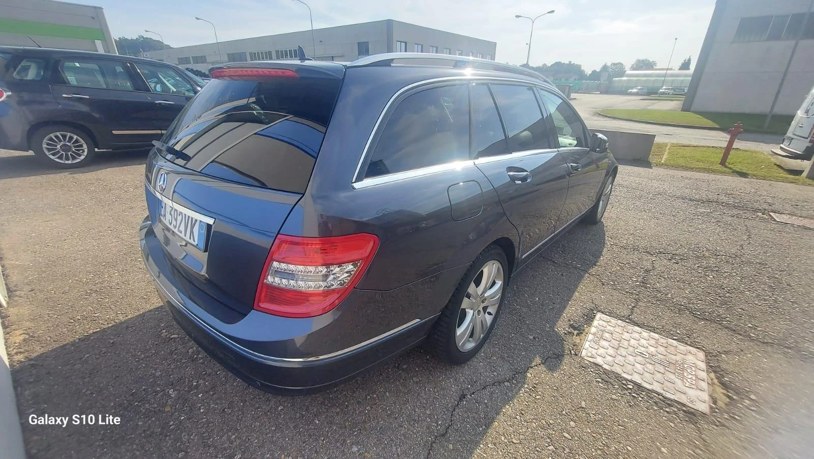 Mercedes-Benz C 220, снимка 4 - Автомобили и джипове - 54783810