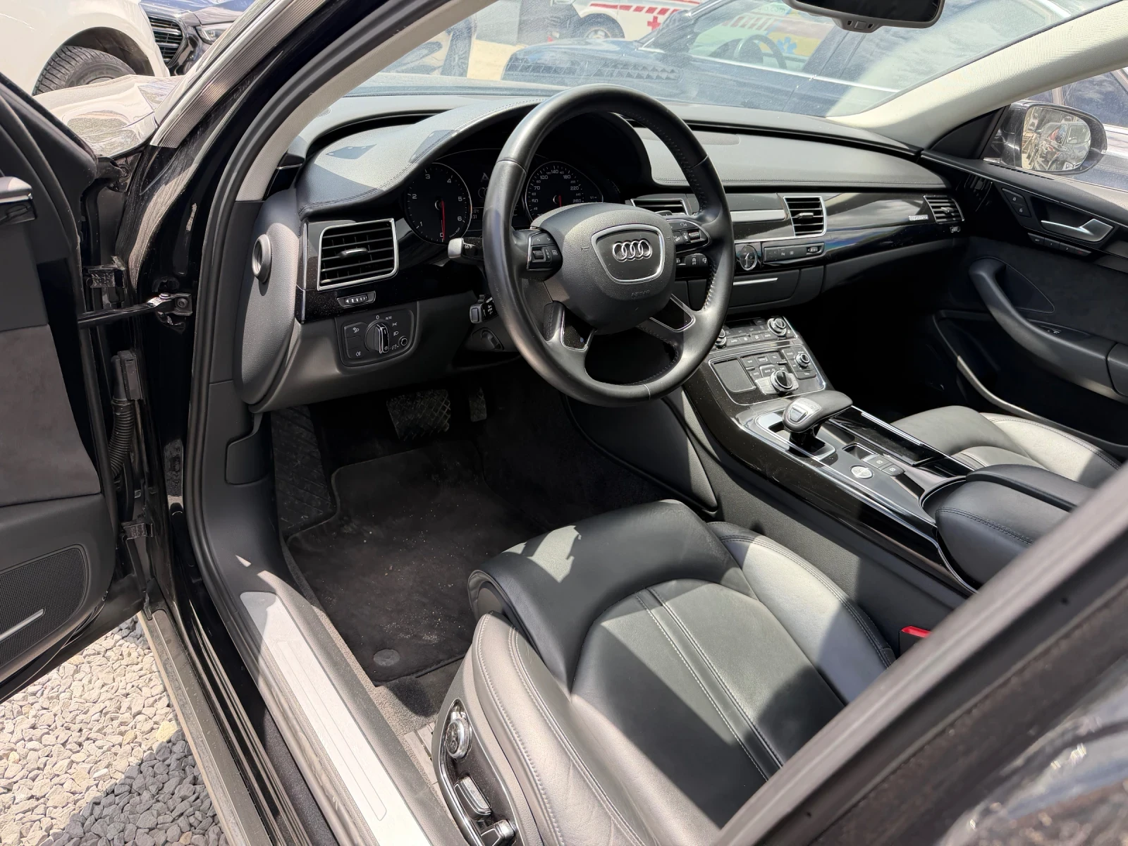 Audi A8, снимка 6 - Автомобили и джипове - 54971897