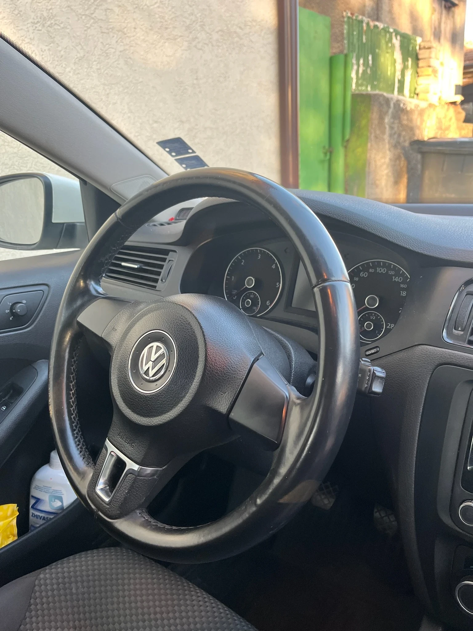 VW Jetta, снимка 6 - Автомобили и джипове - 54972610