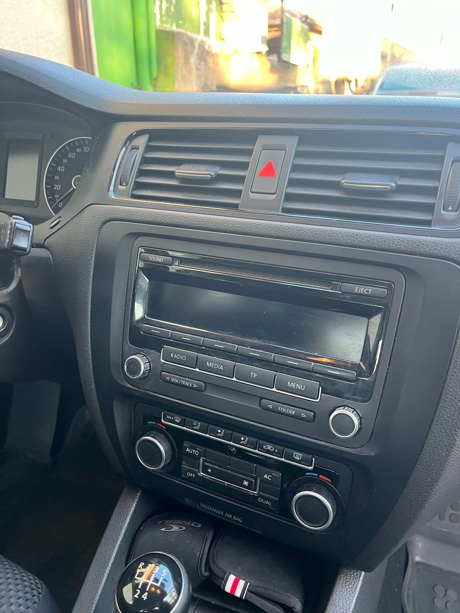 VW Jetta, снимка 7 - Автомобили и джипове - 54972610