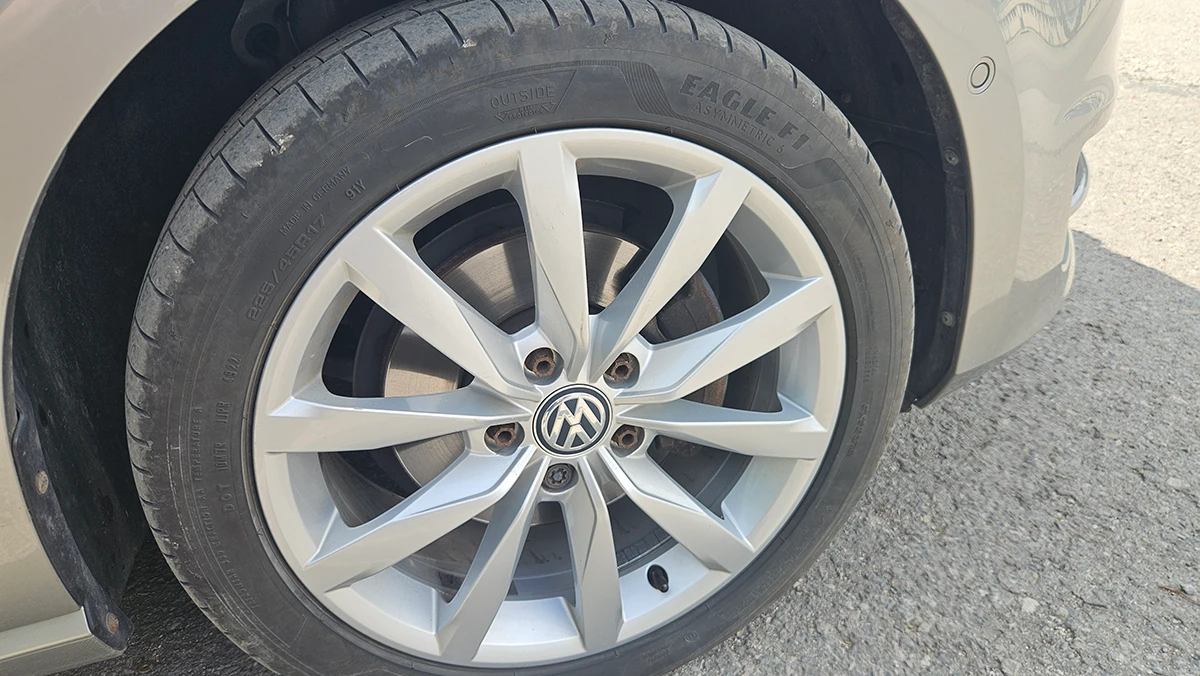 VW Golf Variant 2.0, снимка 17 - Автомобили и джипове - 55002019