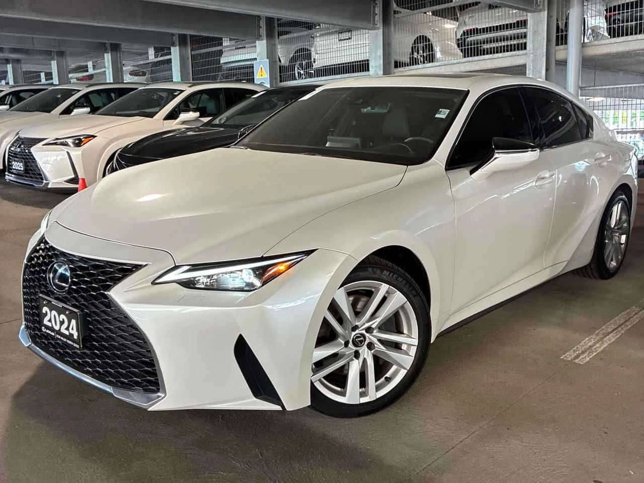 Lexus IS 300 * CARFAX * ОТ ПРЕДСТАВИТЕЛСТВО * , снимка 2 - Автомобили и джипове - 55023030
