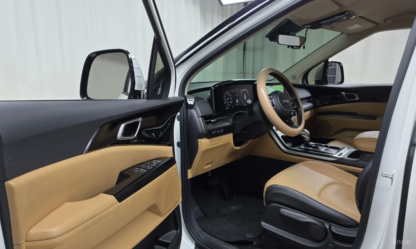 Kia Carnival | Mobile.bg � ����������� 10