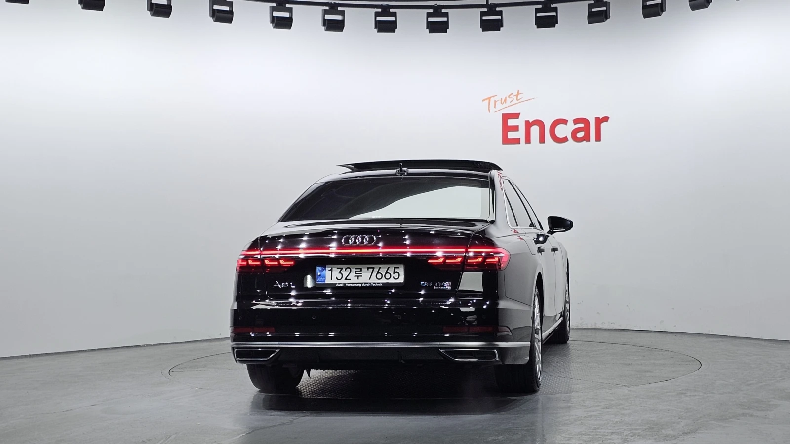Audi A8 55* TFSI* Quattro* HeadUP* Navi* TV* Pano, снимка 5 - Автомобили и джипове - 55262795