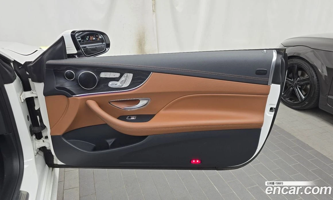 Mercedes-Benz E 220 Cabriolet, снимка 14 - Автомобили и джипове - 55794700