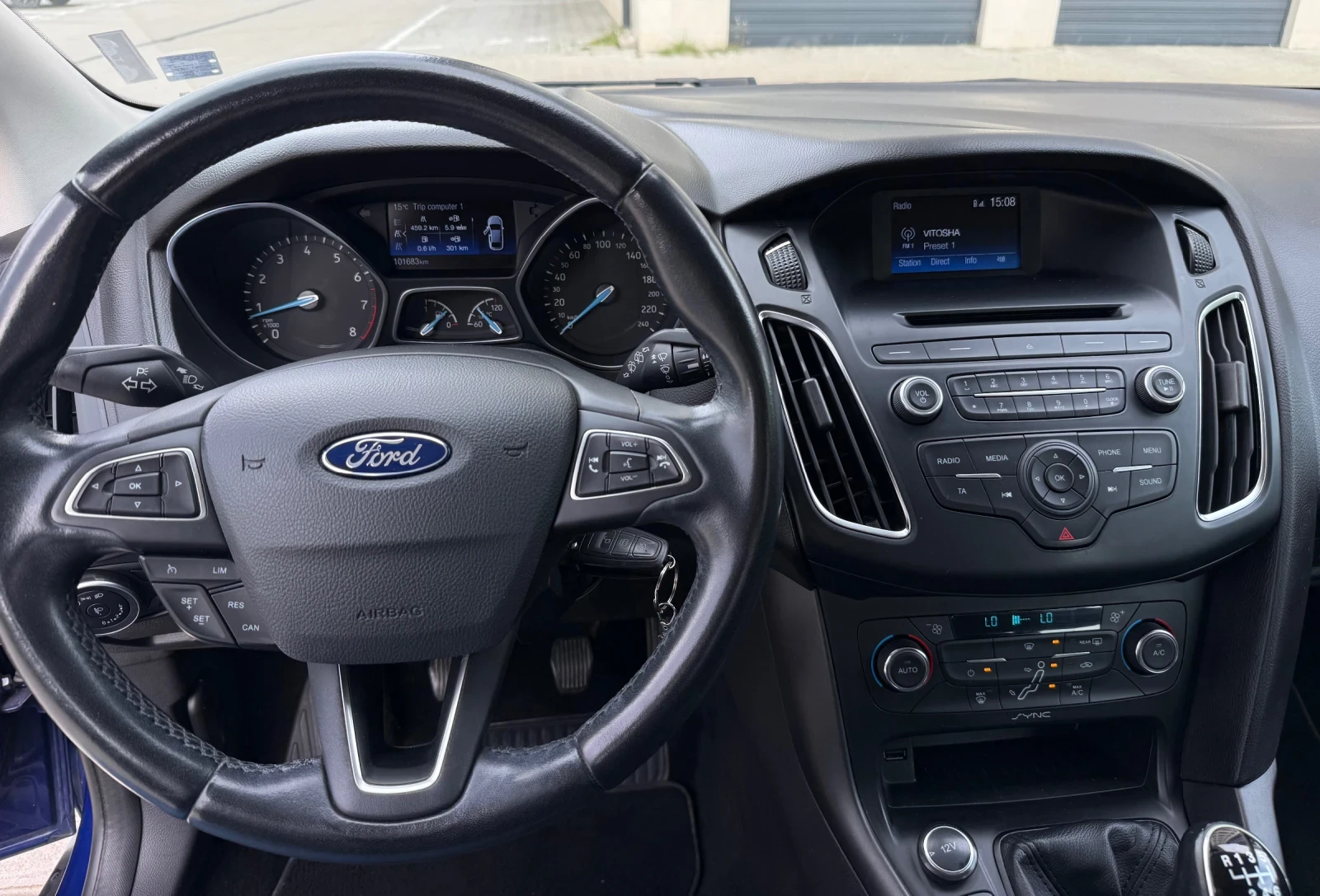 Ford Focus Ford Focus EcoBoost 125 PS M6, снимка 6 - Автомобили и джипове - 55806278