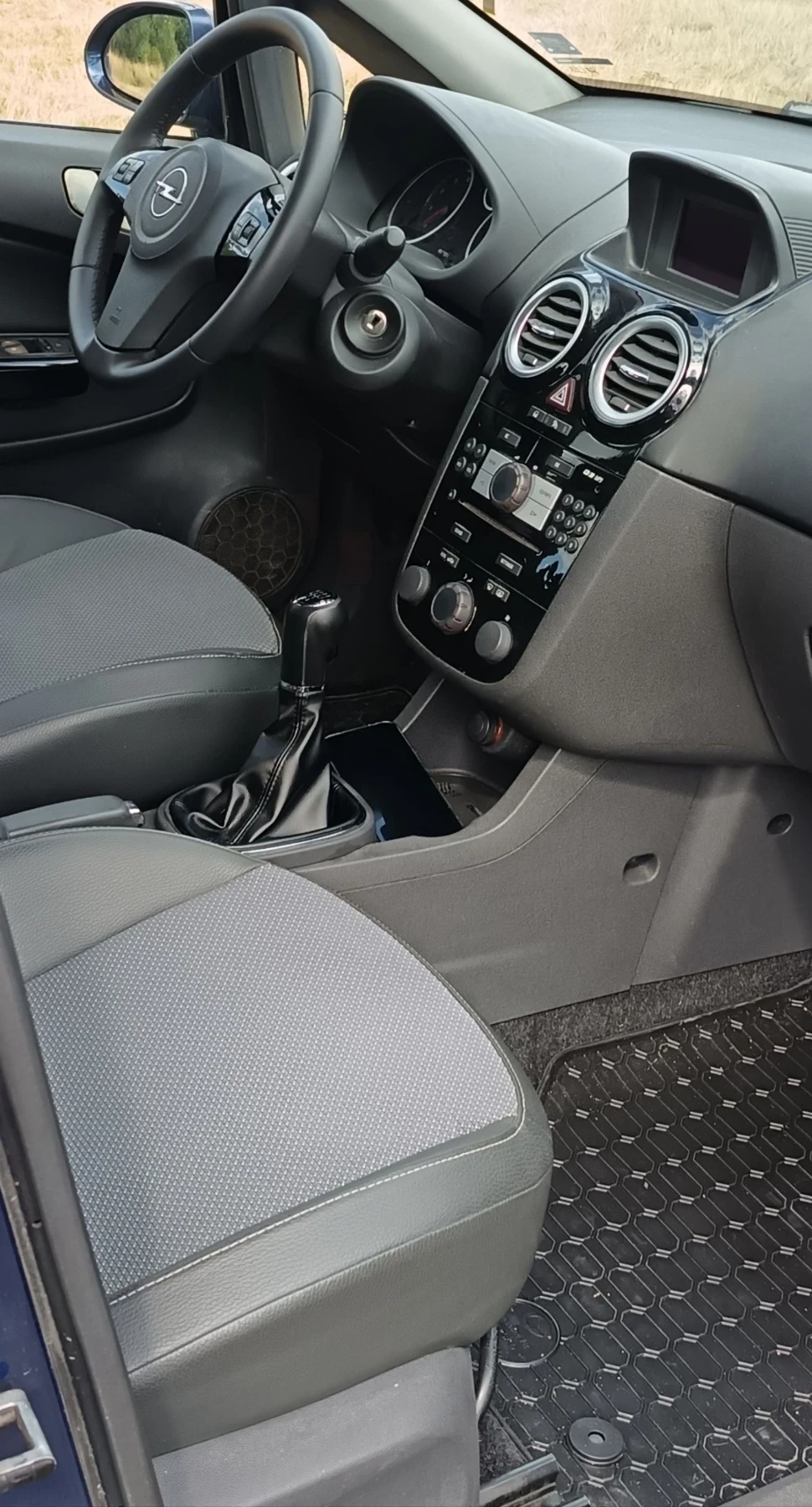 Opel Corsa Cosmo, снимка 12 - Автомобили и джипове - 56331605