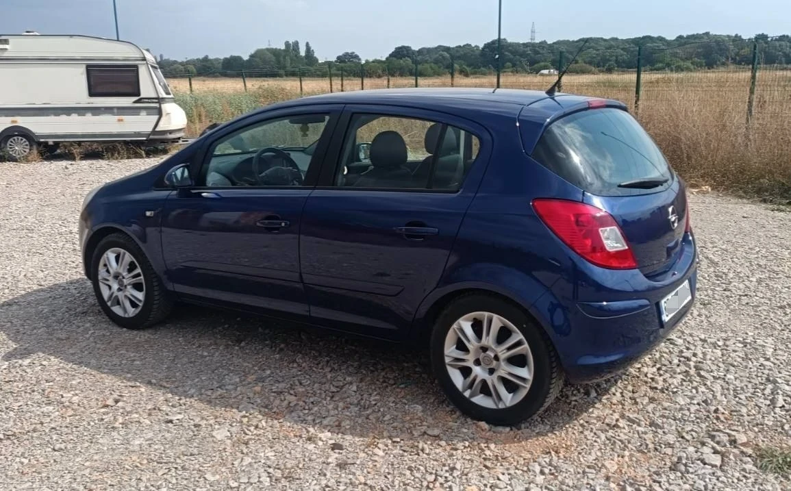 Opel Corsa Cosmo, снимка 6 - Автомобили и джипове - 56331605