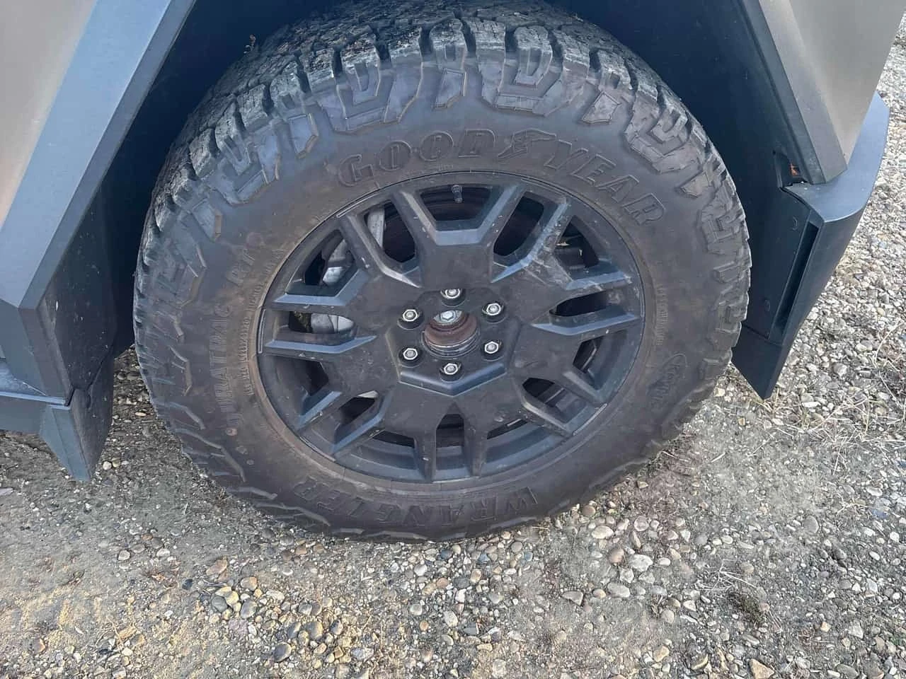 Tesla Cybertruck * CARFAX * ��� ������������ ������ | Mobile.bg � ����������� 9