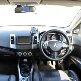 Mitsubishi Outlander 2.0 DI-D, снимка 8