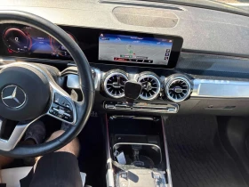 Mercedes-Benz GLB 250 4MATIC* DISTRONIC* 360КАМЕРИ* ПАНОРАМА* , снимка 9