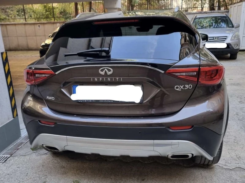 Infiniti QX30 2.2d Luxe* AWD* FULL* sunroof* , снимка 2 - Автомобили и джипове - 48409809