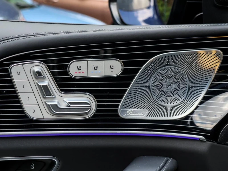 Mercedes-Benz GLS580 AMG ULTIMATE/DESIGNO/EXCLUSIV/BURM/PANO/TV/HEAD UP, снимка 5 - Автомобили и джипове - 50547555