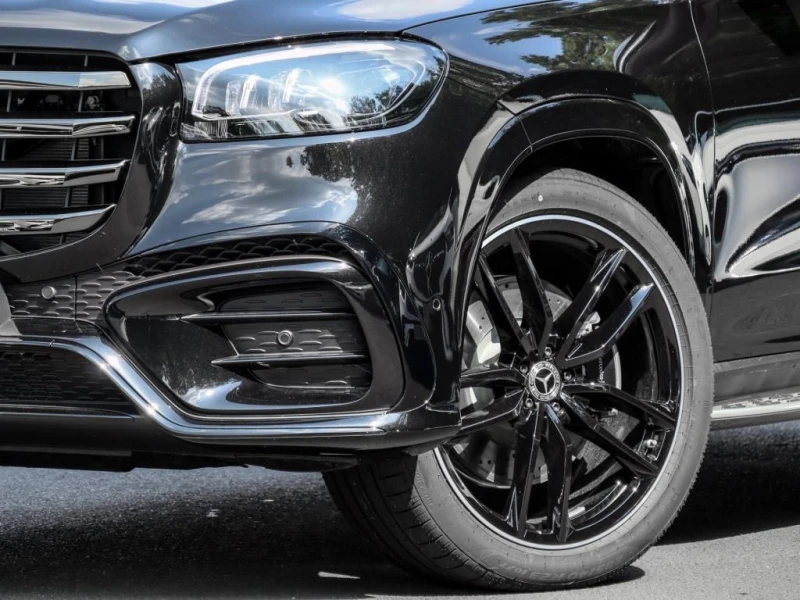 Mercedes-Benz GLS580 AMG ULTIMATE/DESIGNO/EXCLUSIV/BURM/PANO/TV/HEAD UP, снимка 3 - Автомобили и джипове - 50547555