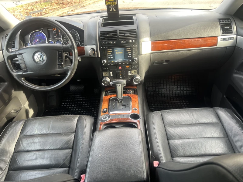 VW Touareg 3.2i V6 LPG, снимка 13 - Автомобили и джипове - 52839018
