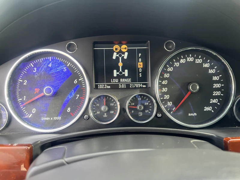 VW Touareg 3.2i V6 LPG, снимка 14 - Автомобили и джипове - 52839018