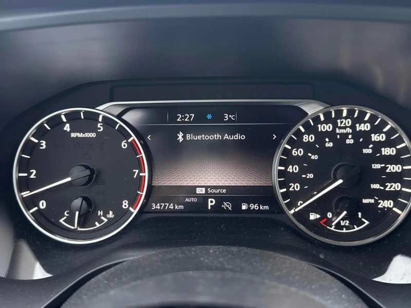 Nissan Rogue * AWD SV Midnight Edition * CARFAX * БЕЗ ПЪРВОНАЧА, снимка 8 - Автомобили и джипове - 53053656