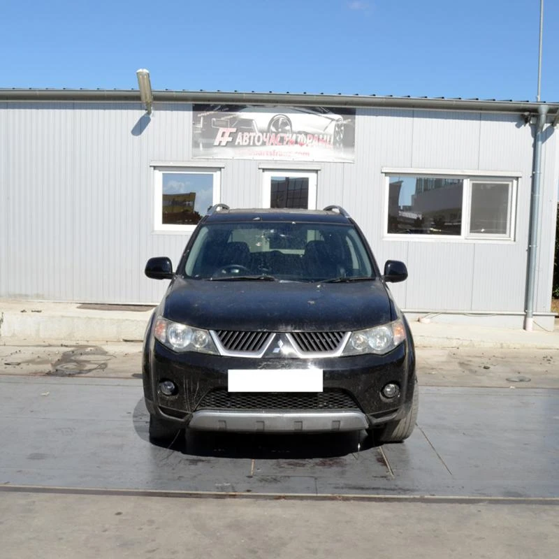 Mitsubishi Outlander 2.0 DI-D, снимка 1 - Автомобили и джипове - 29678294