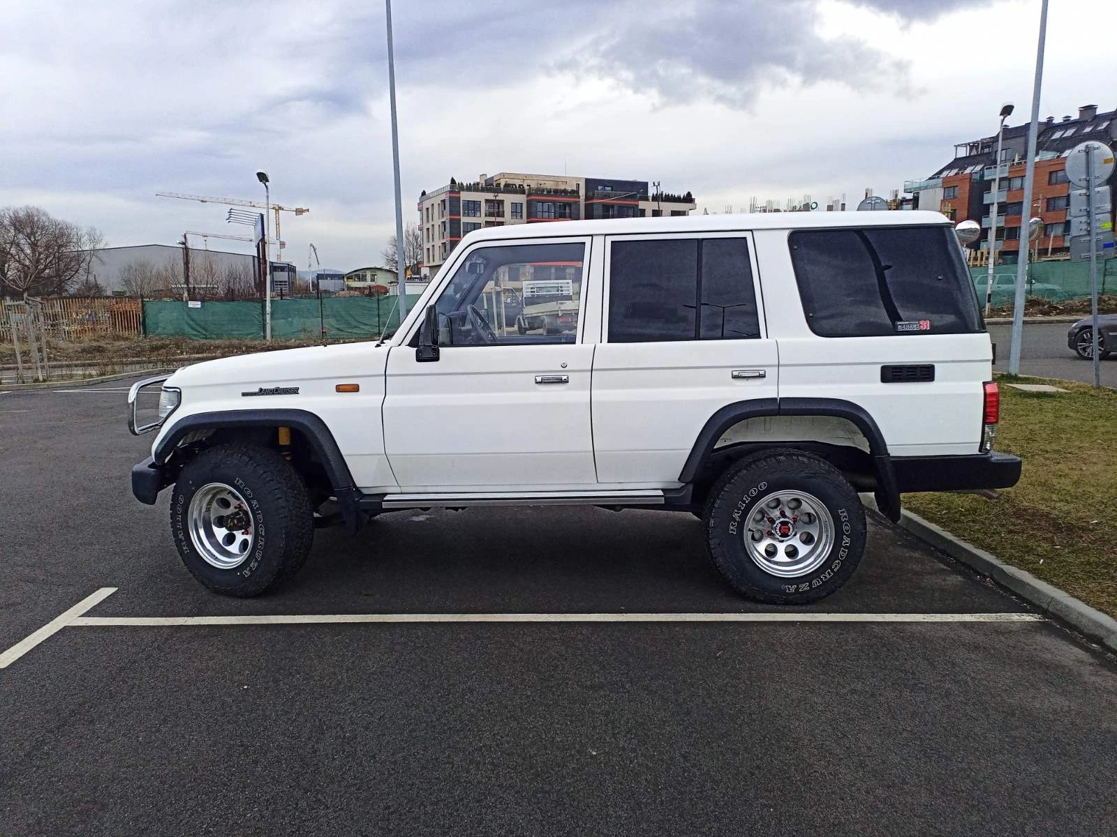 Toyota Land cruiser LJ79 - изображение 9