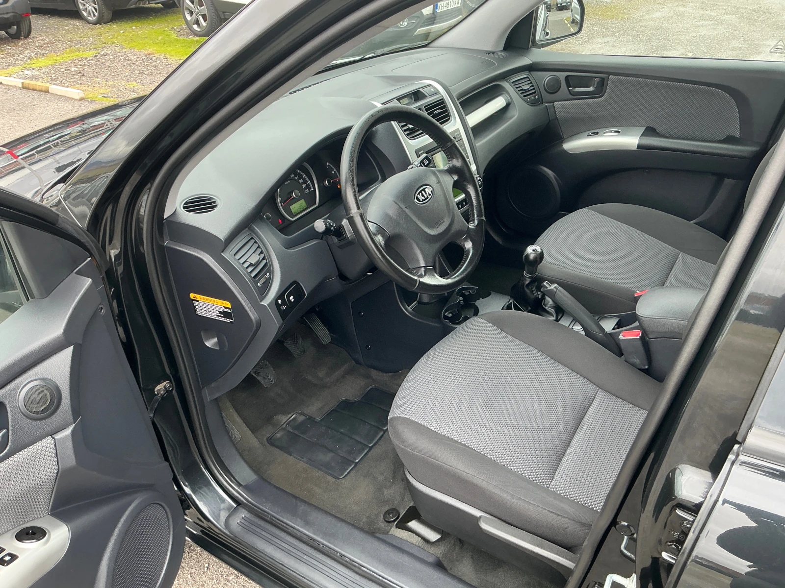 Kia Sportage 2.0 i | Mobile.bg � ����������� 11